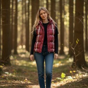 Eddie Bauer goose down vest women’s‎ size S